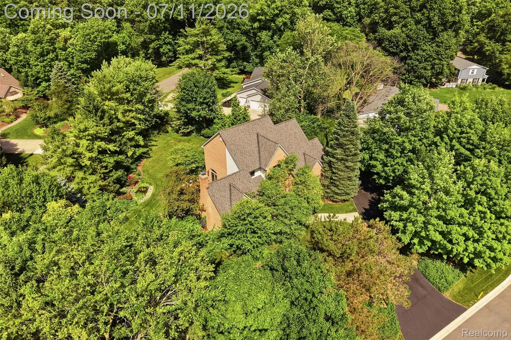 34555 Quaker Valley Road Farmington Hills City MI 48331