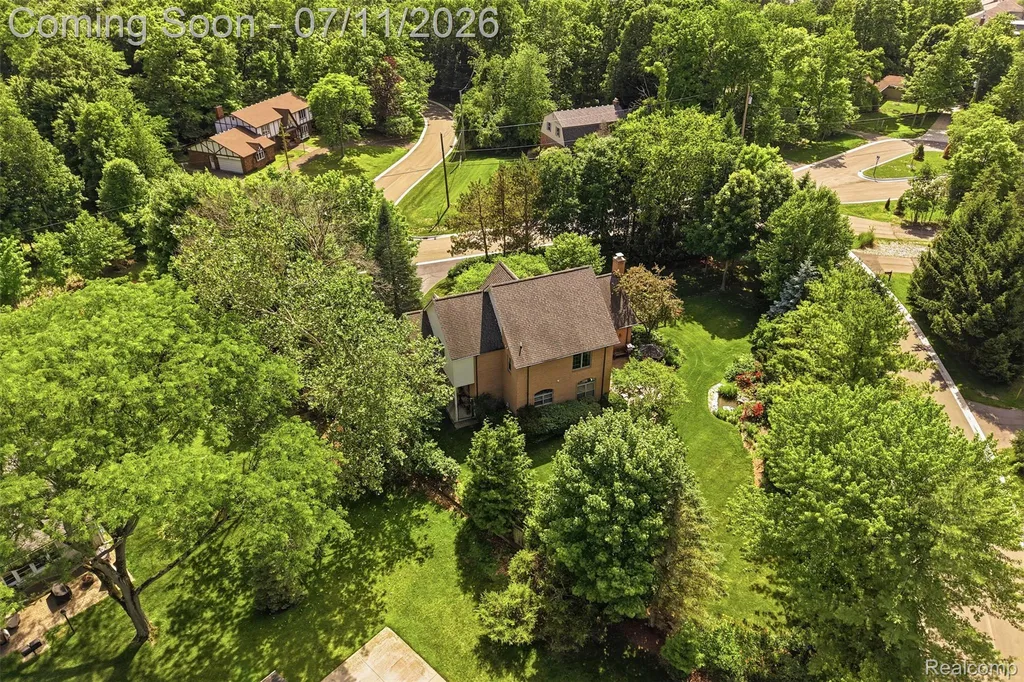 34555 Quaker Valley Road Farmington Hills City MI 48331