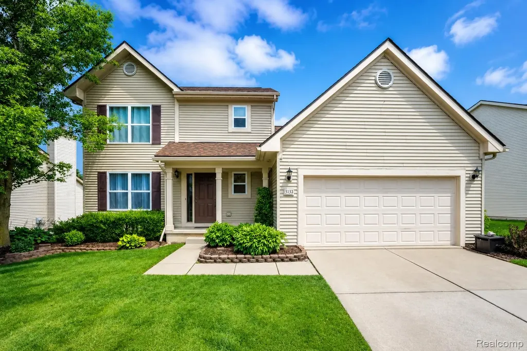 3133 Stillriver Drive Genoa Township MI 48843