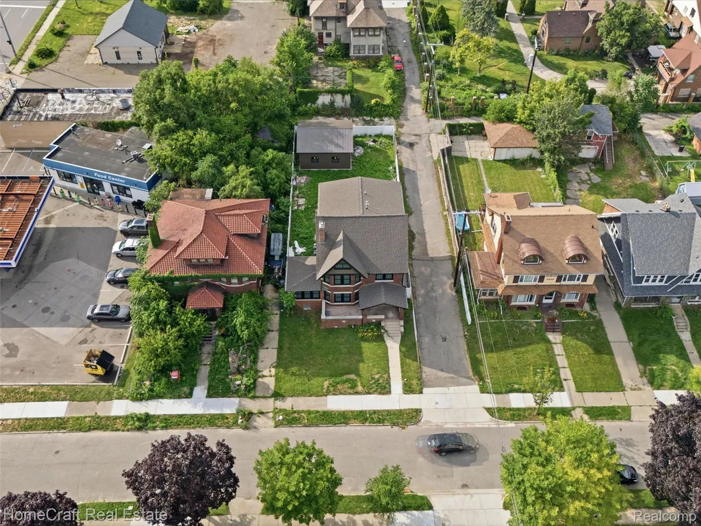 17 Colorado Street Highland Park City MI 48203