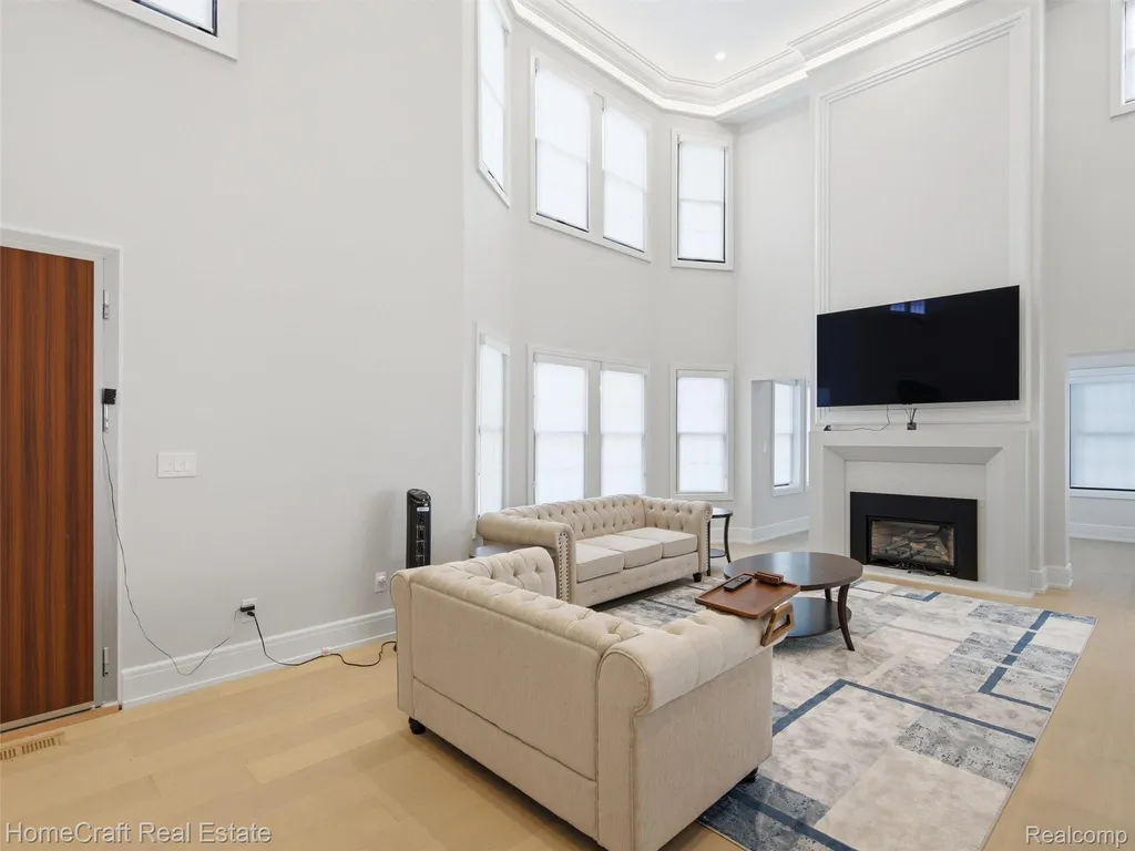 17 Colorado Street Highland Park City MI 48203
