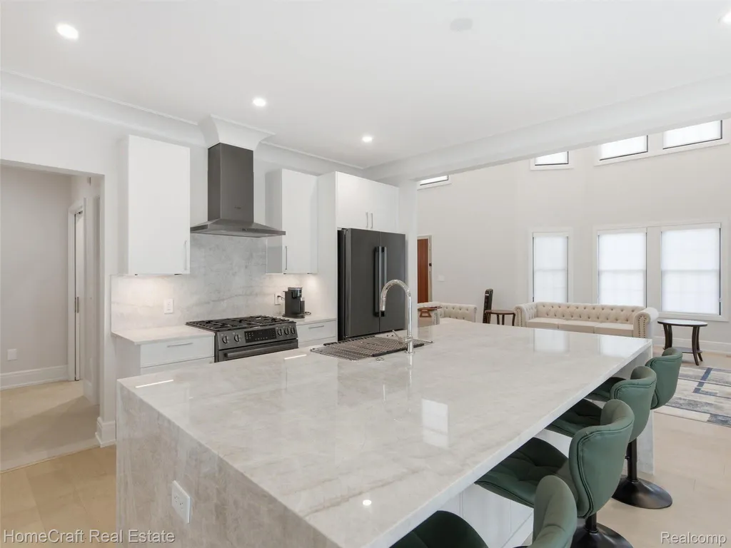 17 Colorado Street Highland Park City MI 48203