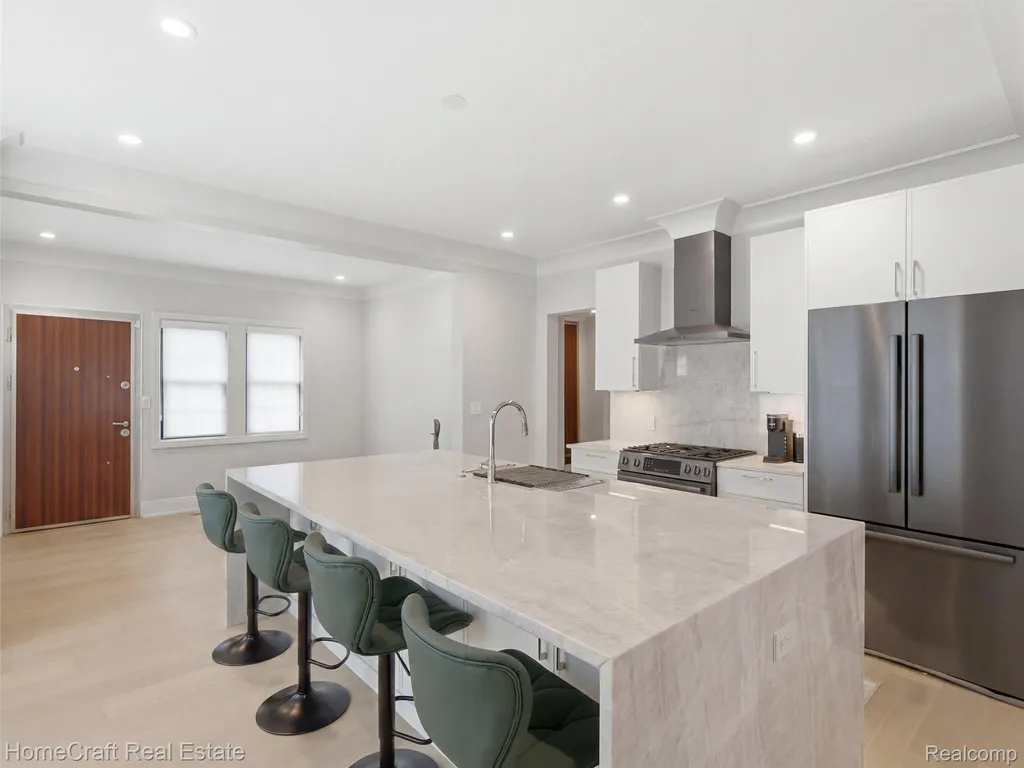 17 Colorado Street Highland Park City MI 48203