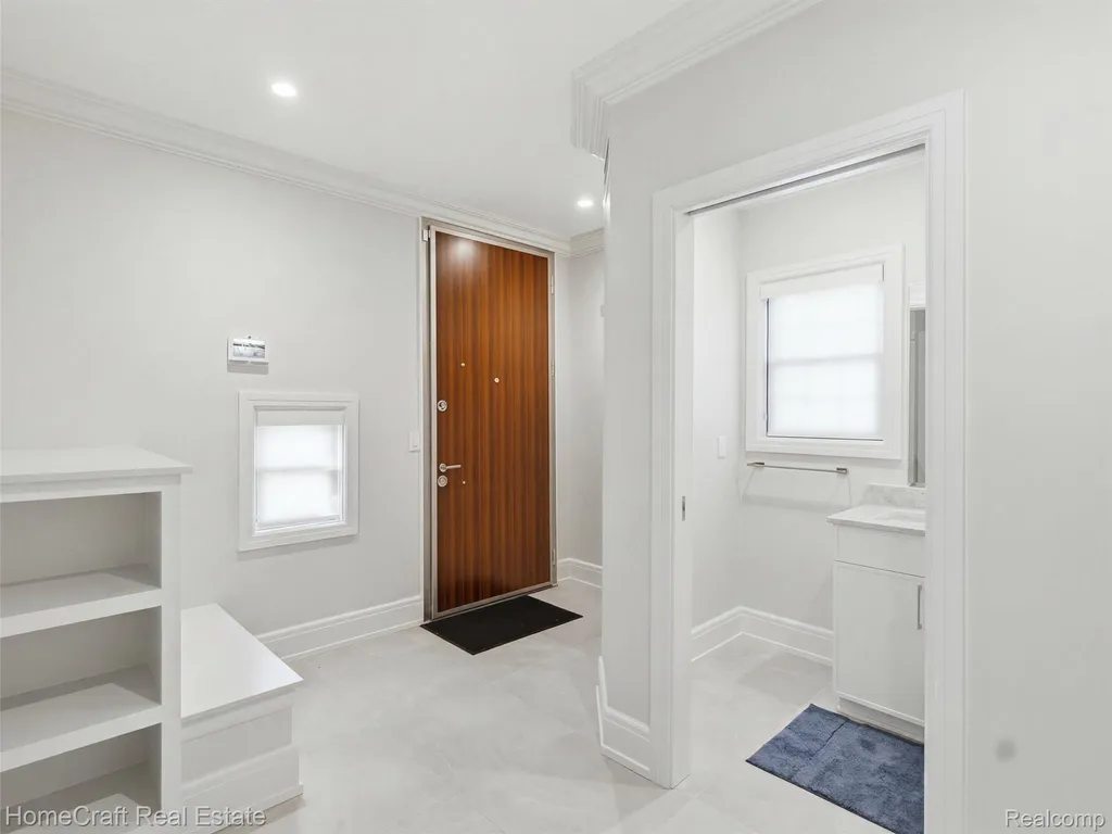17 Colorado Street Highland Park City MI 48203