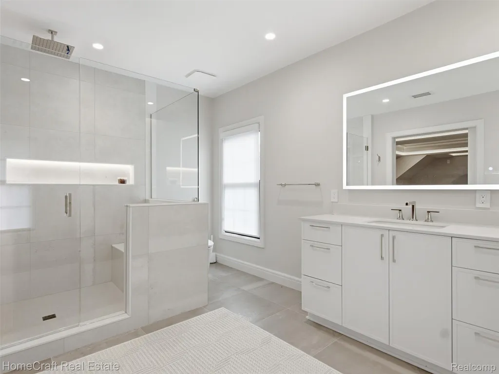 17 Colorado Street Highland Park City MI 48203