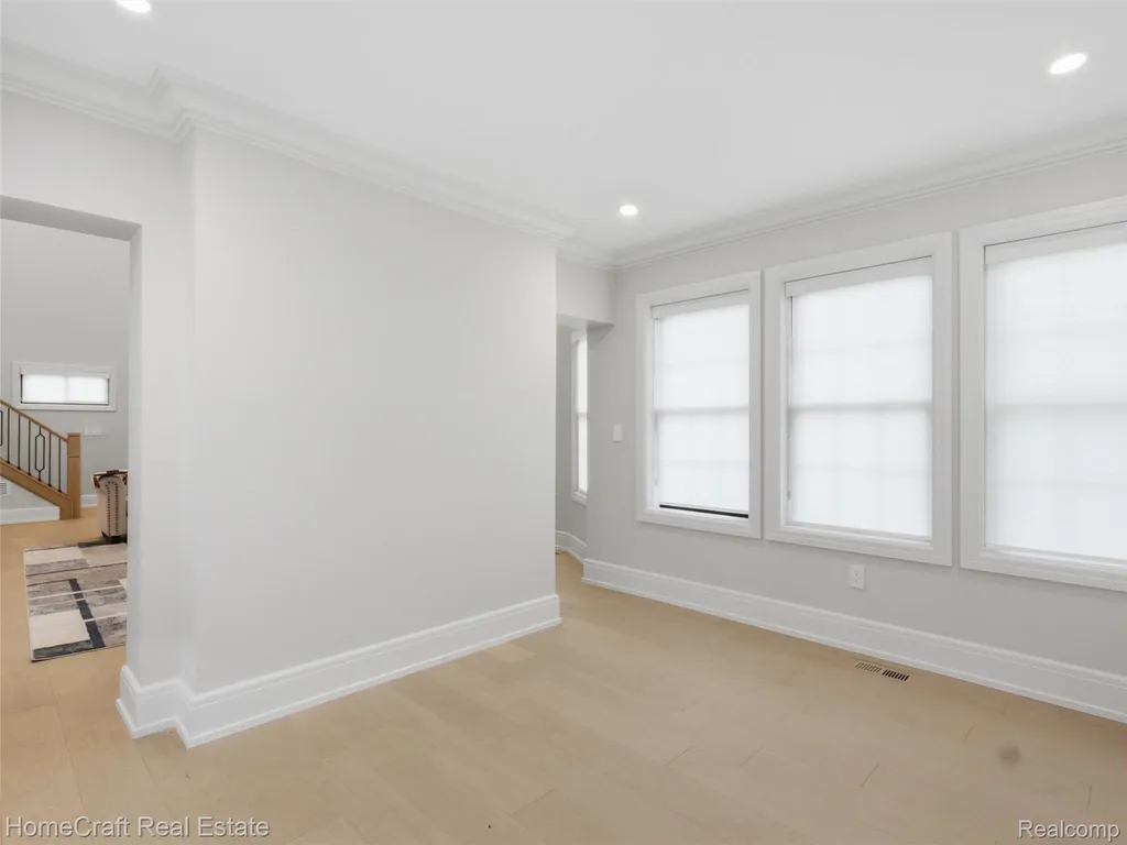 17 Colorado Street Highland Park City MI 48203