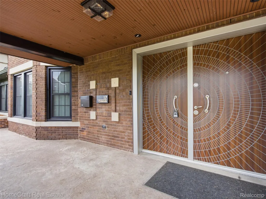 17 Colorado Street Highland Park City MI 48203