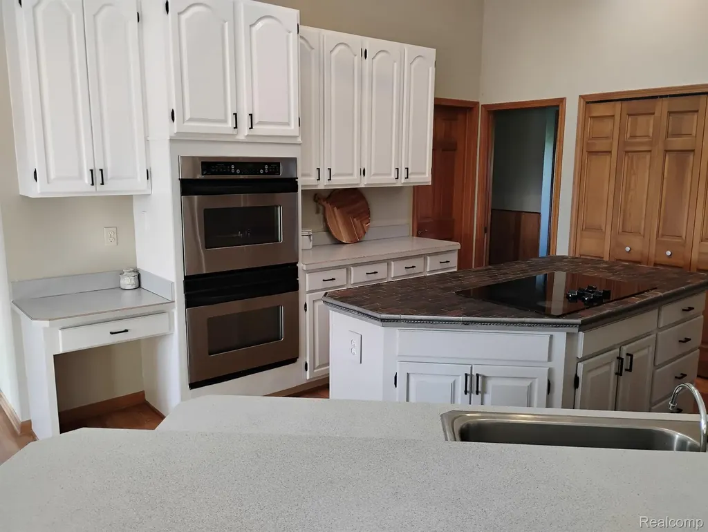 725 S Sashabaw Road Brandon Charter Township MI 48462