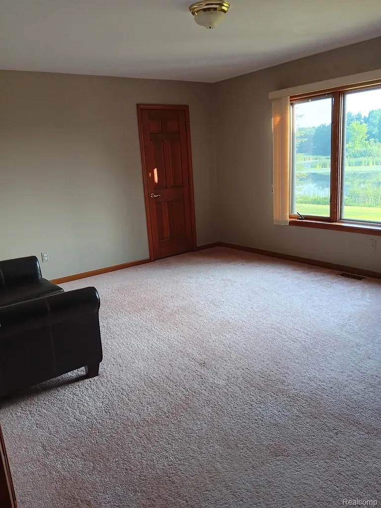 725 S Sashabaw Road Brandon Charter Township MI 48462