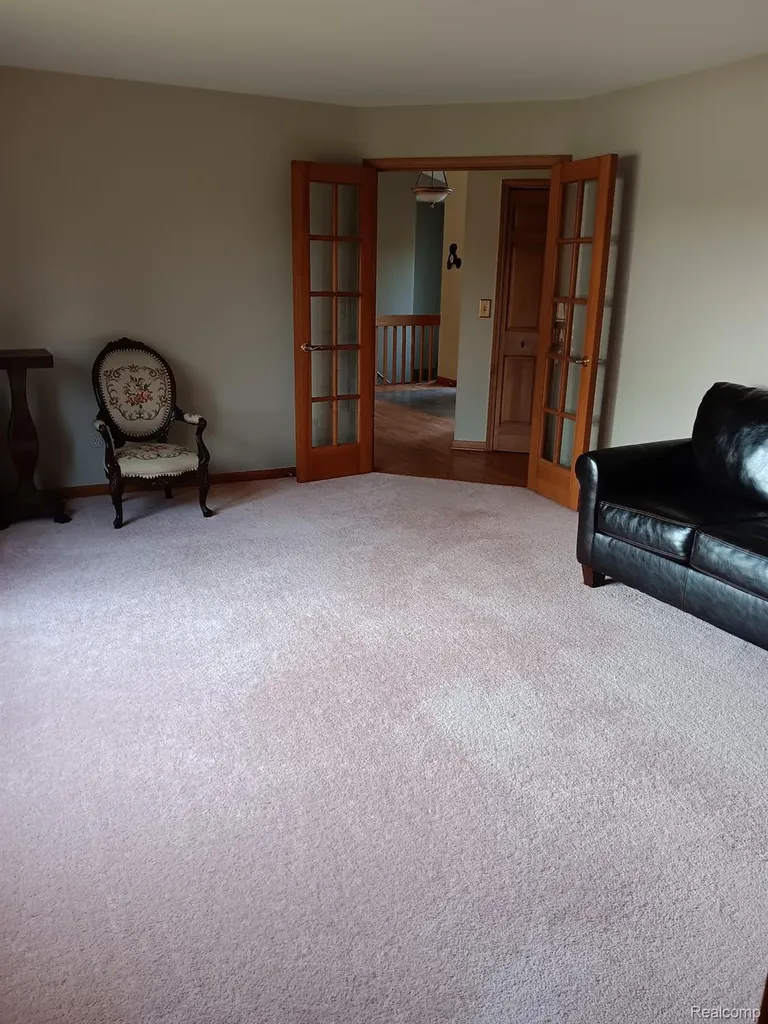 725 S Sashabaw Road Brandon Charter Township MI 48462