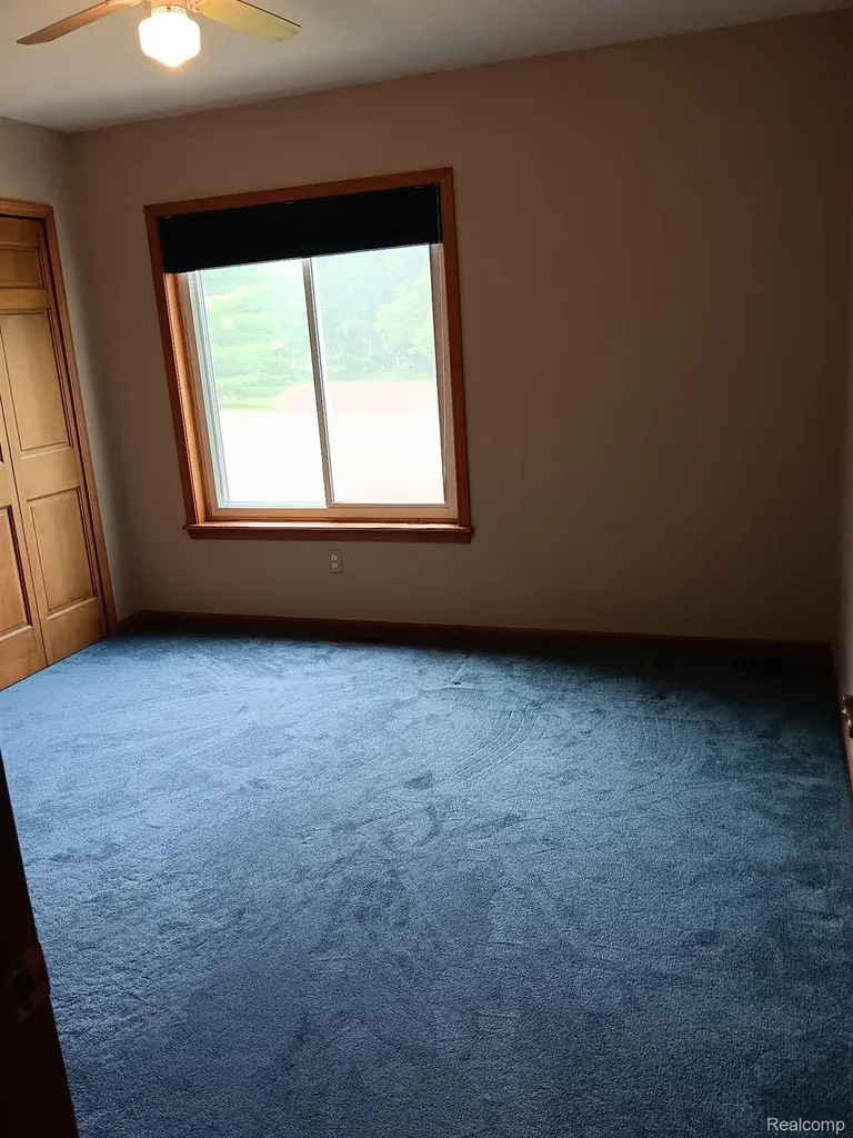 725 S Sashabaw Road Brandon Charter Township MI 48462
