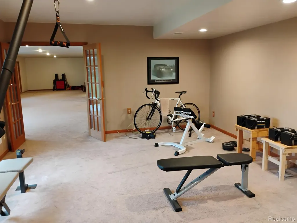 725 S Sashabaw Road Brandon Charter Township MI 48462