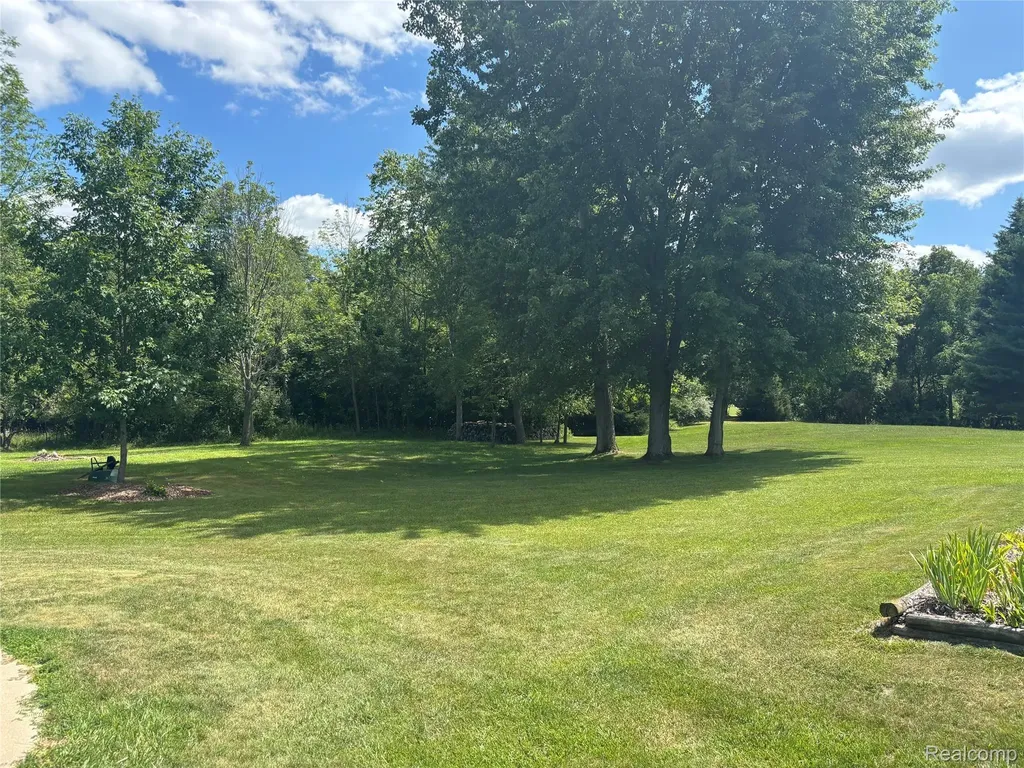 725 S Sashabaw Road Brandon Charter Township MI 48462