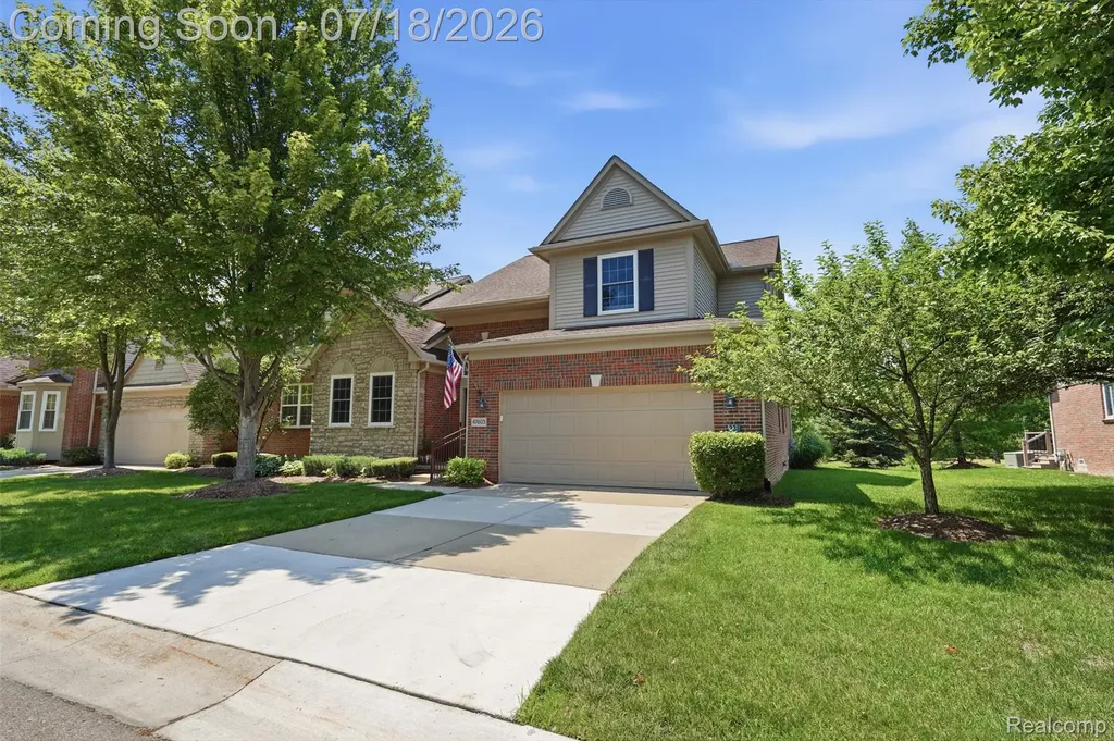 47603 Scenic Circle Drive S Canton Charter Township MI 48188