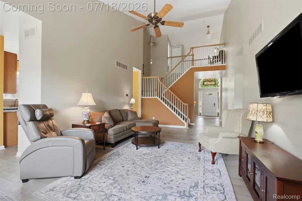 47603 Scenic Circle Drive S Canton Charter Township MI 48188