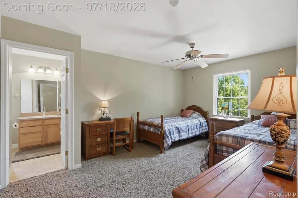 47603 Scenic Circle Drive S Canton Charter Township MI 48188