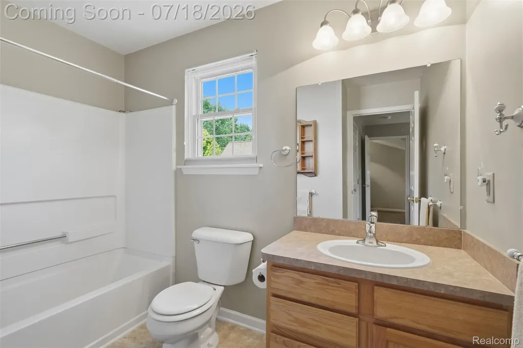 47603 Scenic Circle Drive S Canton Charter Township MI 48188