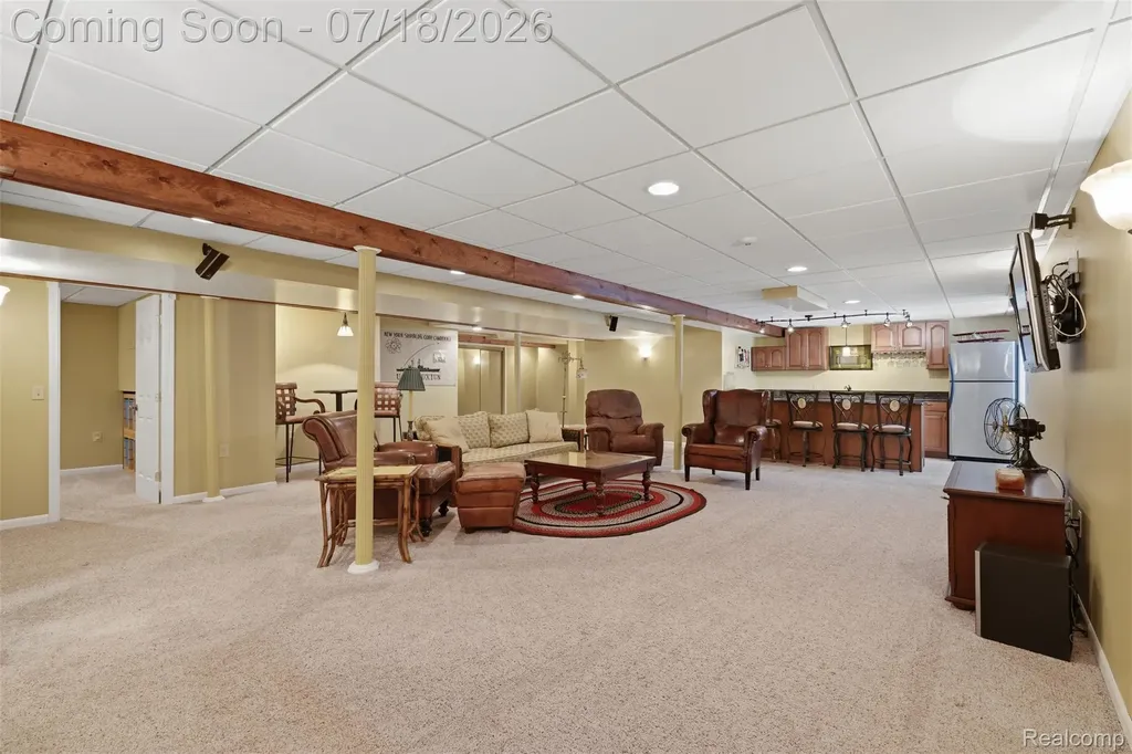 47603 Scenic Circle Drive S Canton Charter Township MI 48188