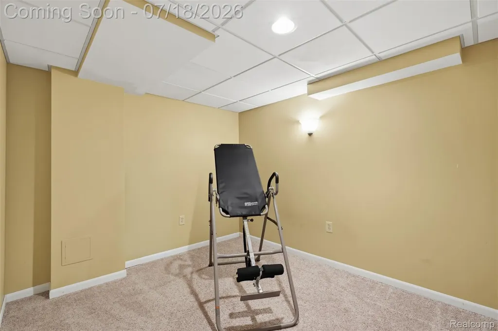 47603 Scenic Circle Drive S Canton Charter Township MI 48188