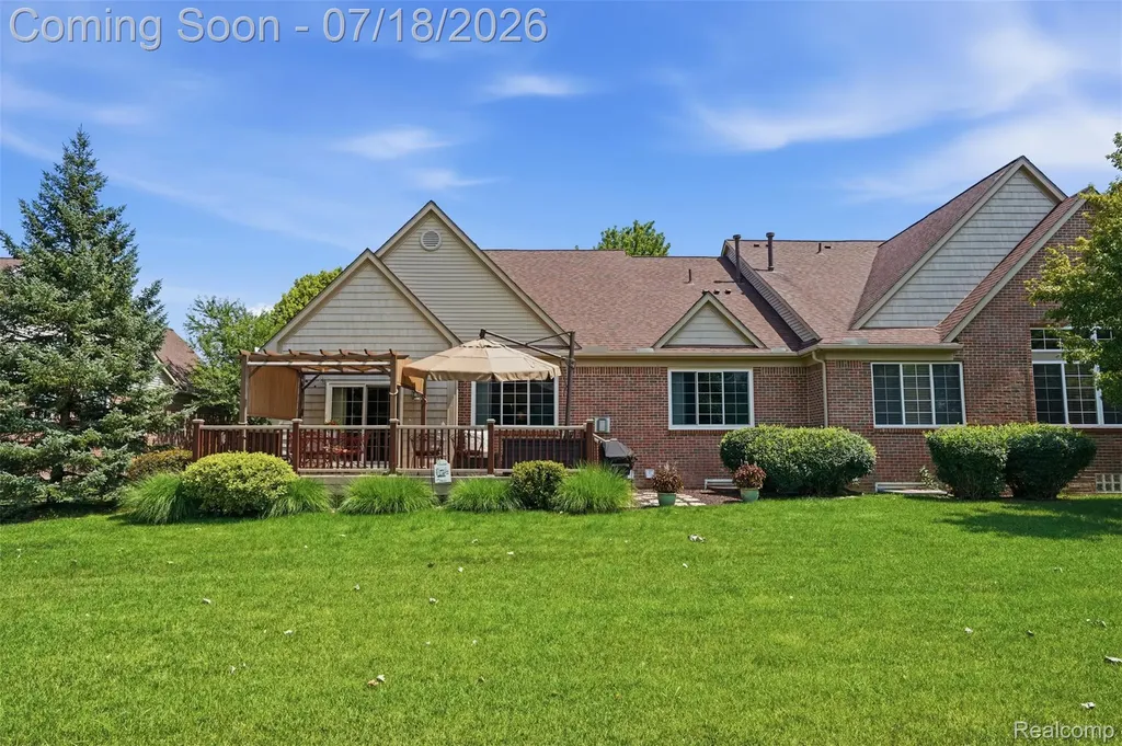 47603 Scenic Circle Drive S Canton Charter Township MI 48188