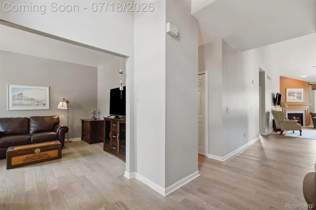 47603 Scenic Circle Drive S Canton Charter Township MI 48188