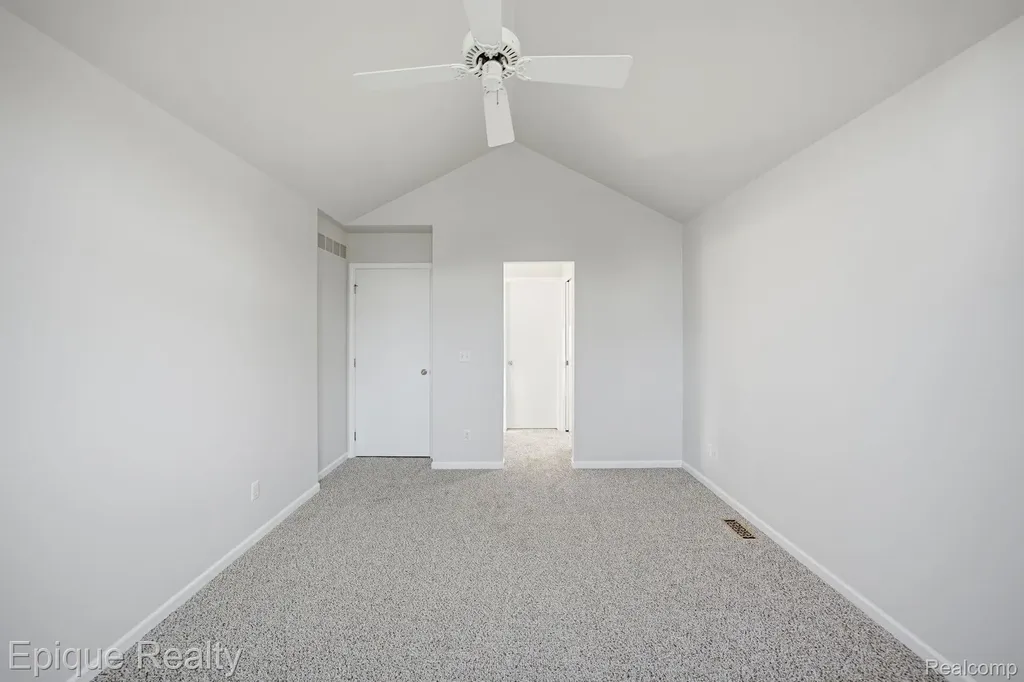 919 Rikki Ann Court Wixom City MI 48393