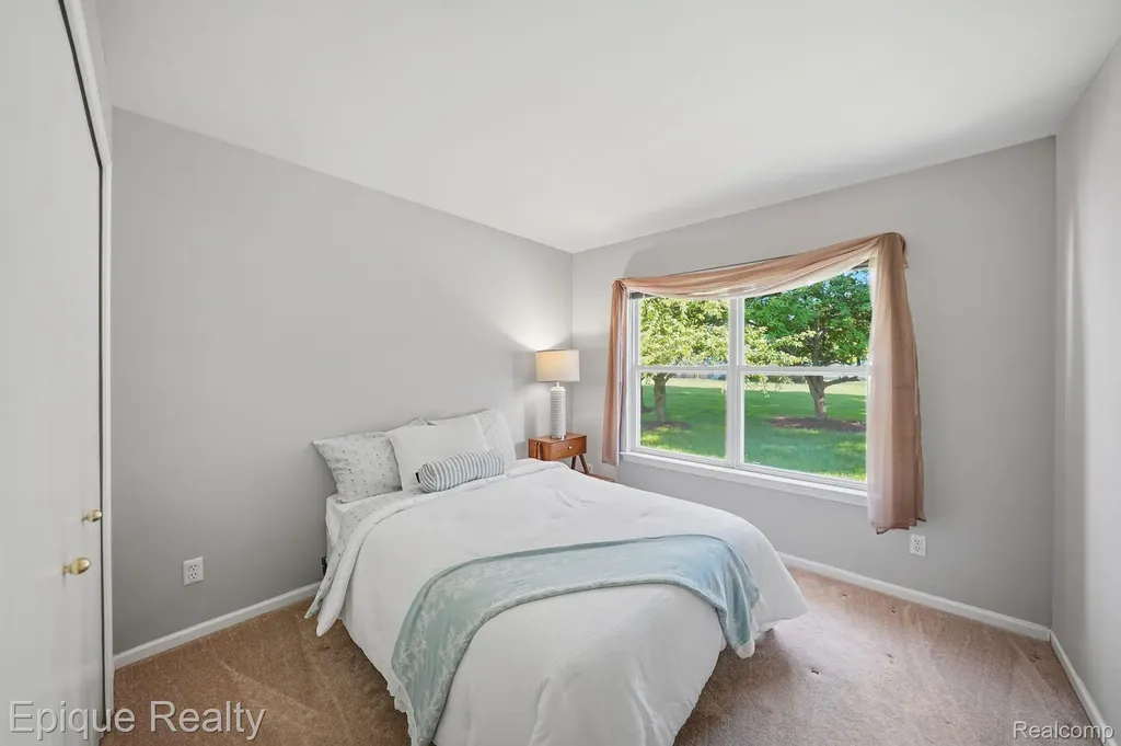 919 Rikki Ann Court Wixom City MI 48393
