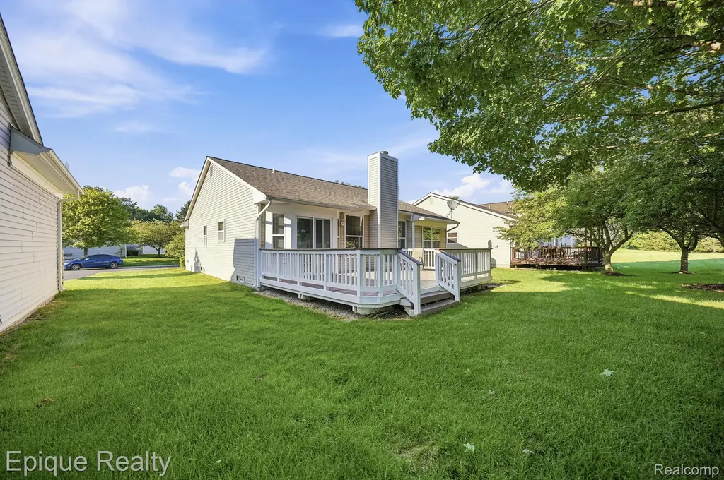 919 Rikki Ann Court Wixom City MI 48393
