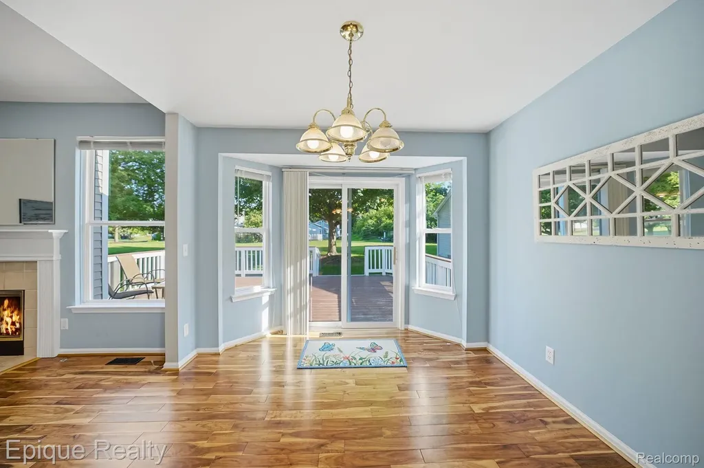 919 Rikki Ann Court Wixom City MI 48393