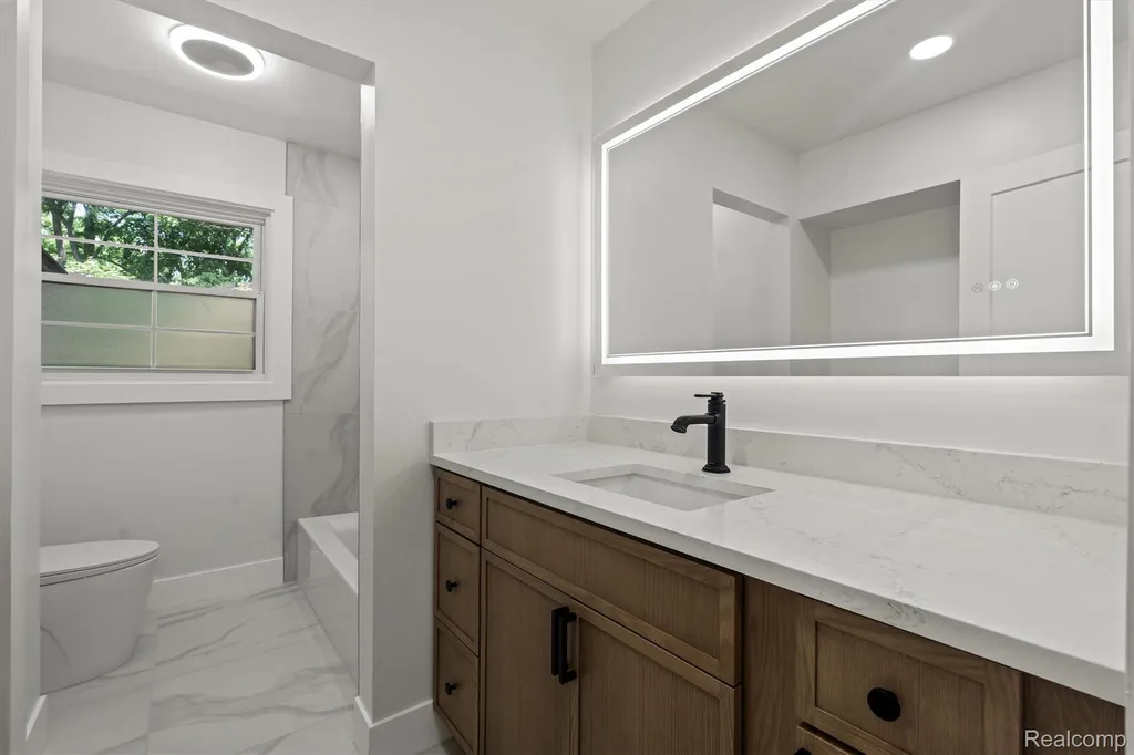 5671 Shadow Lane Bloomfield Hills City MI 48302