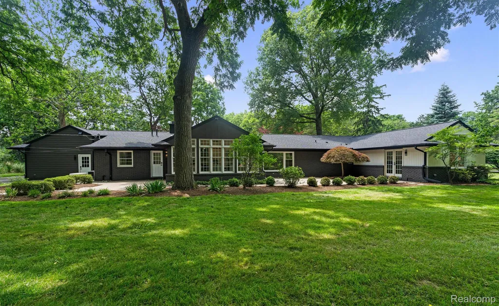 5671 Shadow Lane Bloomfield Hills City MI 48302