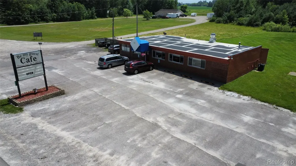 10691 W Grand River Road Handy Township MI 48836