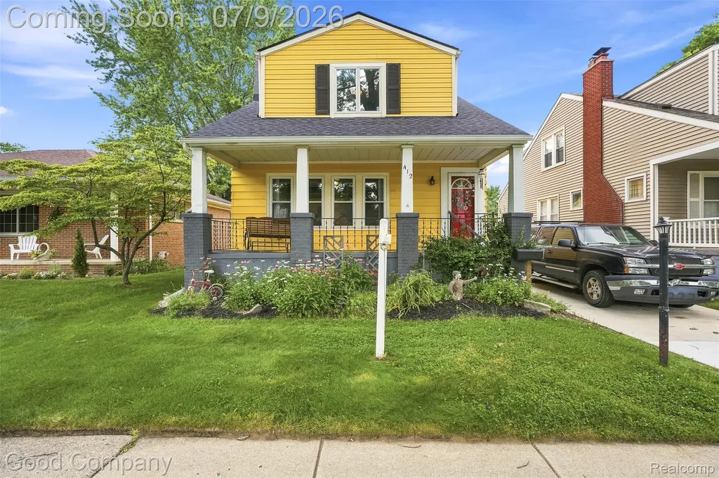 412 Chippewa Street Clawson City MI 48017