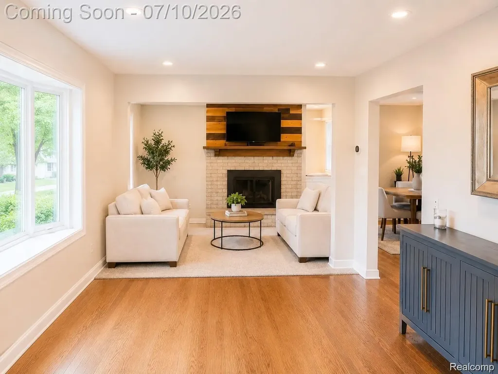 9739 Waterway Drive Grosse Ile Township MI 48138