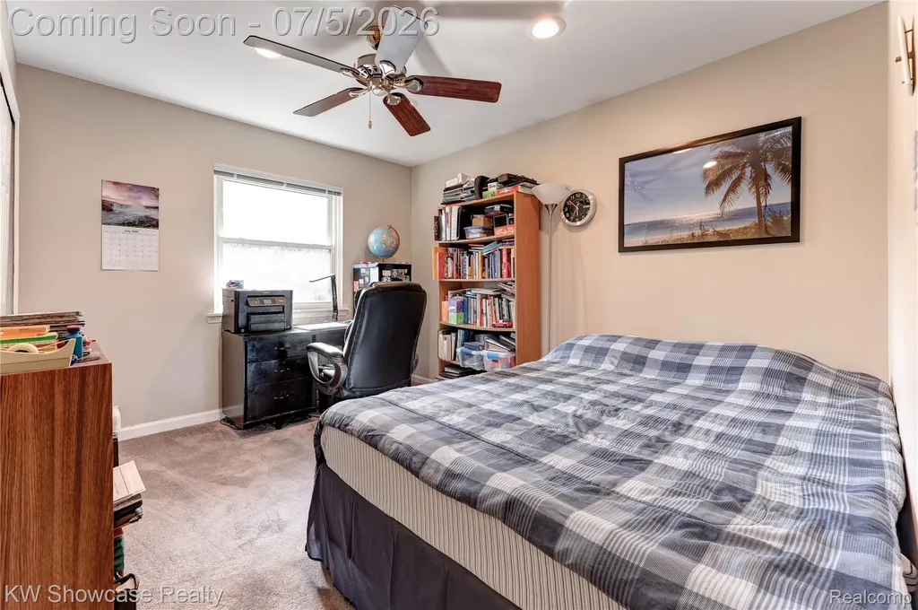 5666 Drake Hollow Drive E West Bloomfield Charter Township MI 48322