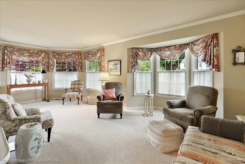 341 Westwood Drive Bloomfield Hills City MI 48301