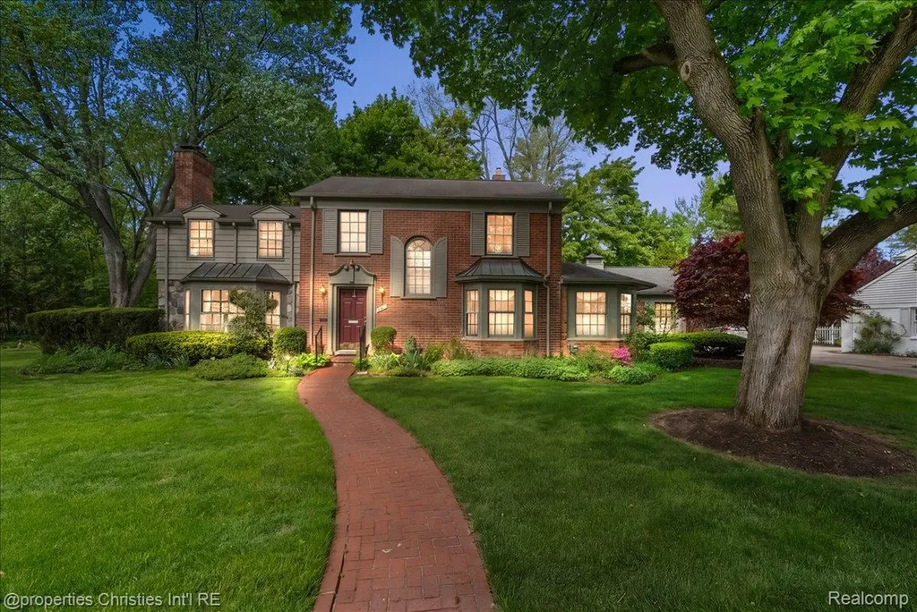 341 Westwood Drive Bloomfield Hills City MI 48301