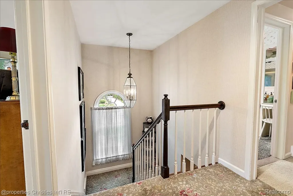 341 Westwood Drive Bloomfield Hills City MI 48301