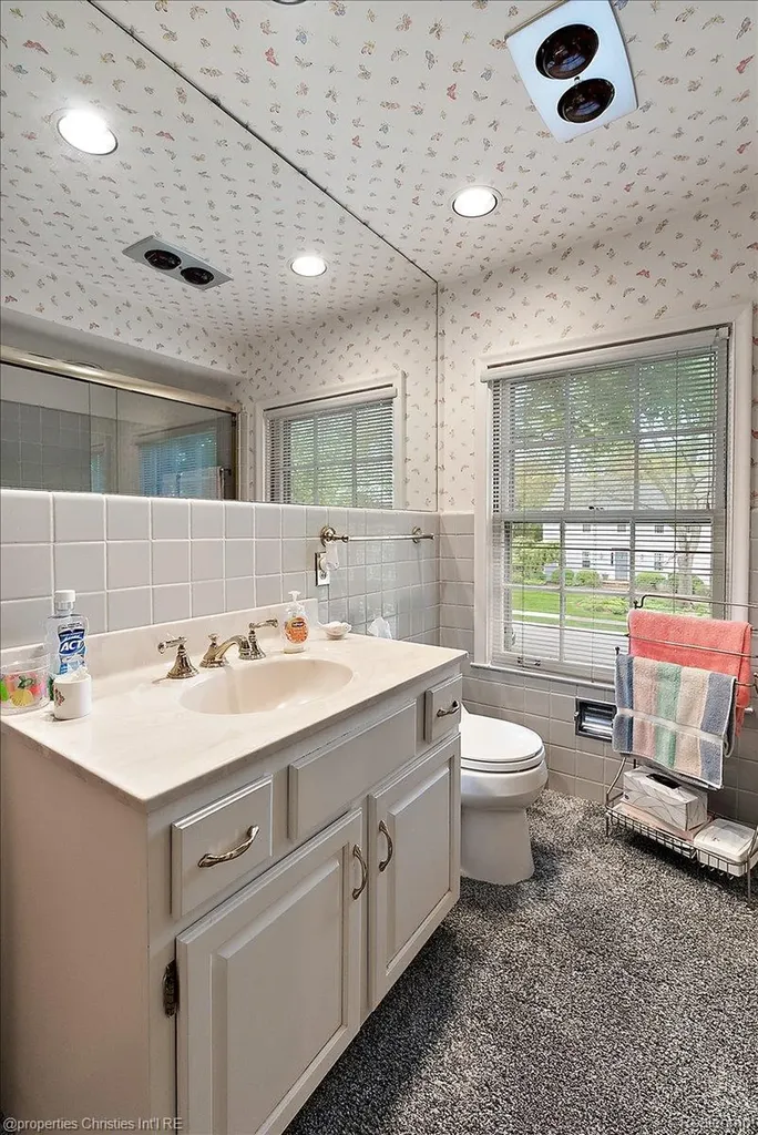 341 Westwood Drive Bloomfield Hills City MI 48301