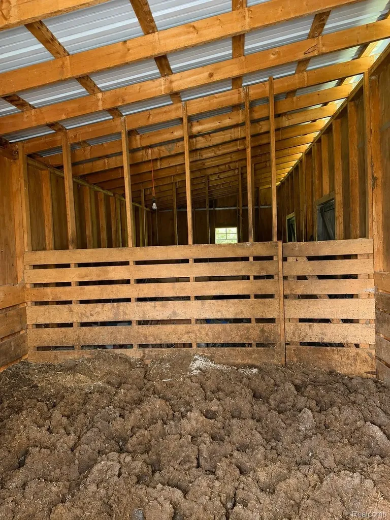 12449 Norman Road Brockway Township MI 48097