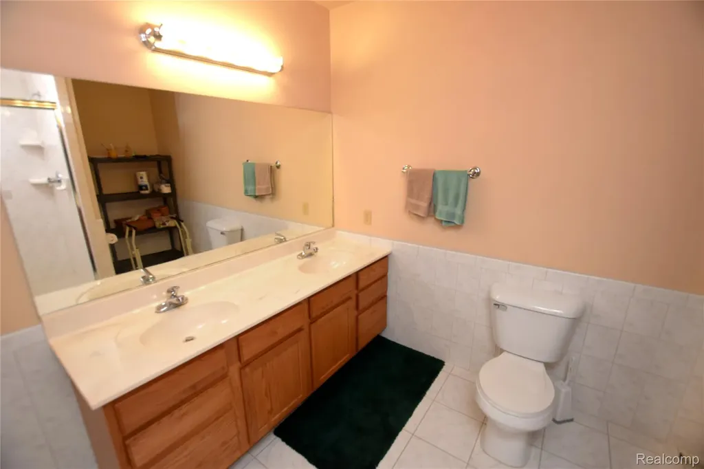 6476 Stonebrook Lane Flint Charter Township MI 48433