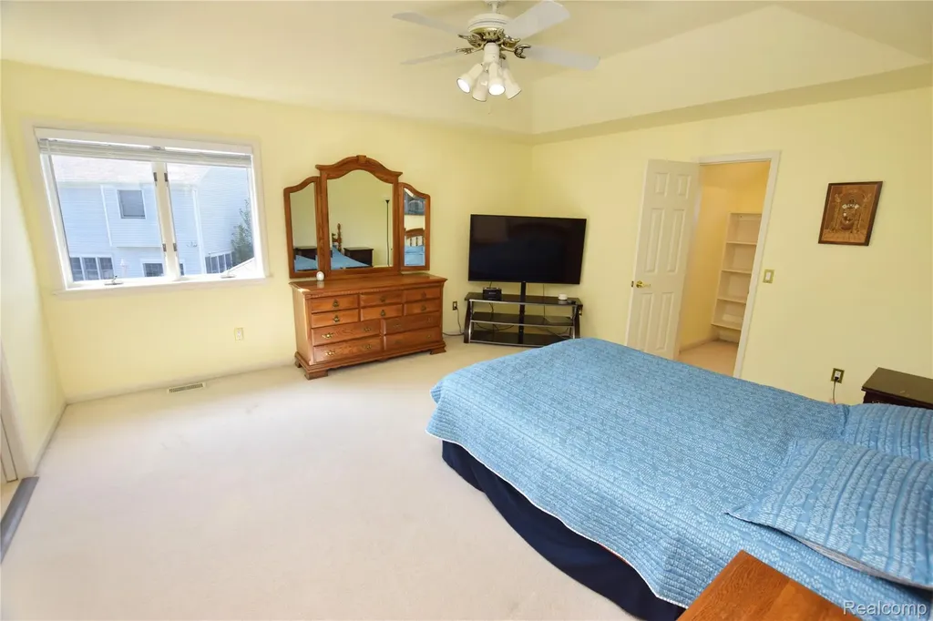 6476 Stonebrook Lane Flint Charter Township MI 48433