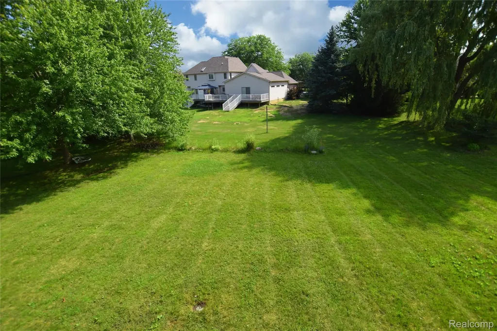 6476 Stonebrook Lane Flint Charter Township MI 48433