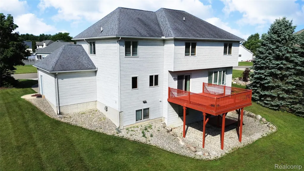 6476 Stonebrook Lane Flint Charter Township MI 48433