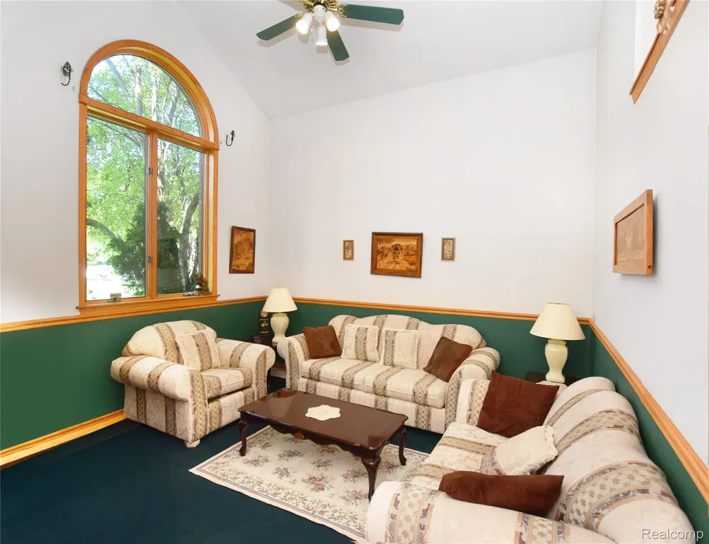 6476 Stonebrook Lane Flint Charter Township MI 48433