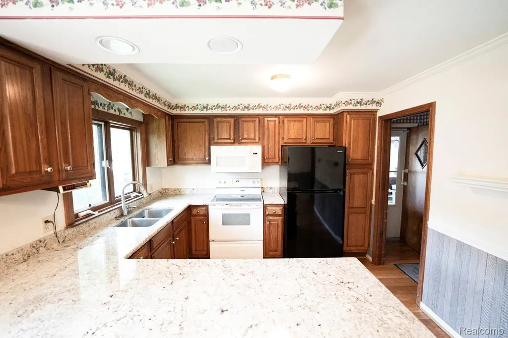 2016 Brandywine Lane Port Huron City MI 48060