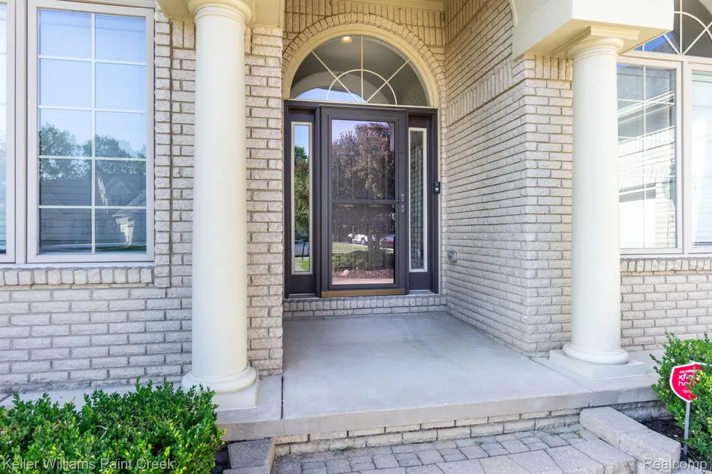 20695 Gaberty Drive Clinton Charter Township MI 48038