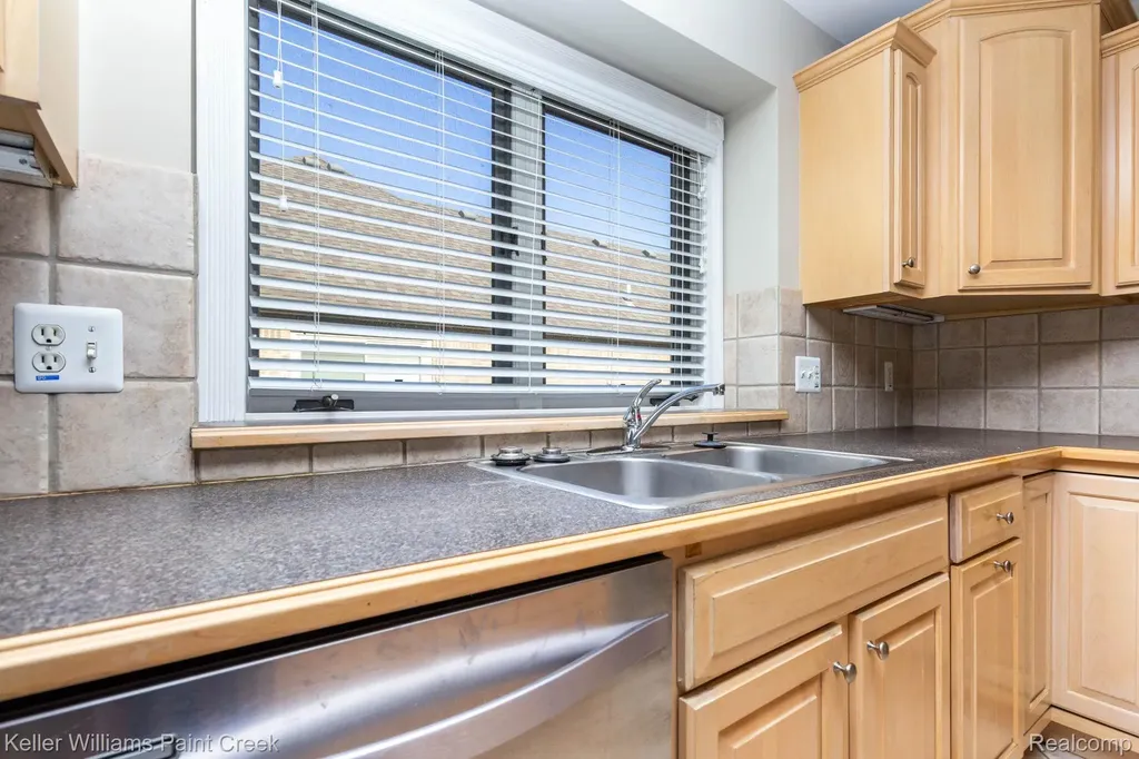 20695 Gaberty Drive Clinton Charter Township MI 48038