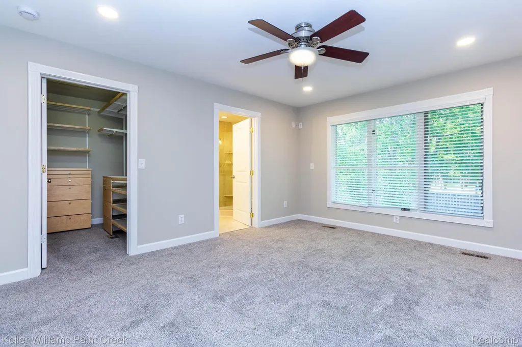 20695 Gaberty Drive Clinton Charter Township MI 48038