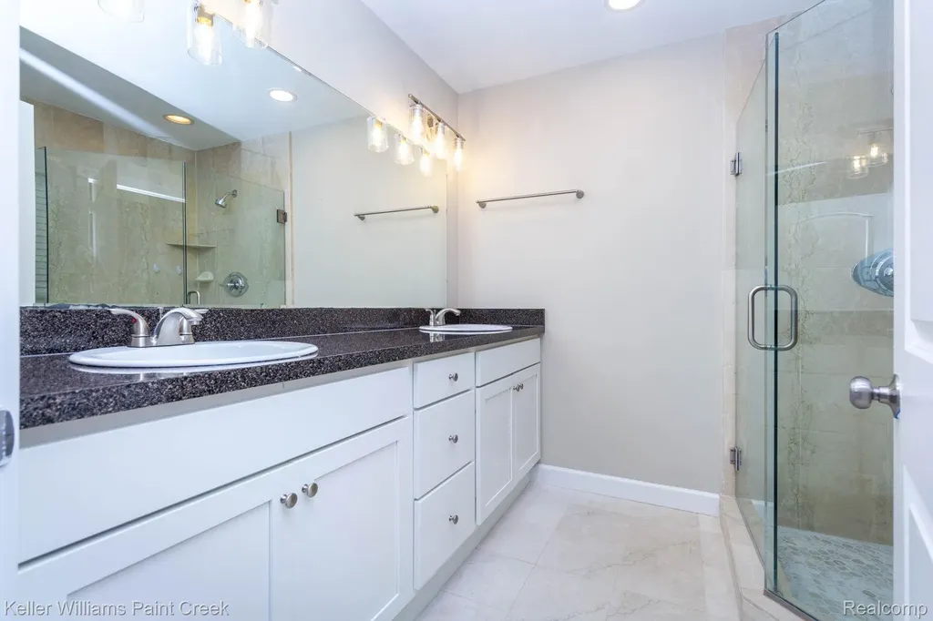 20695 Gaberty Drive Clinton Charter Township MI 48038